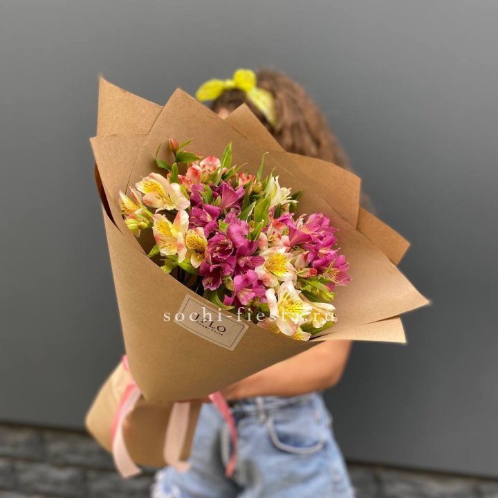 Альстромерии в крафте в Щёлкове