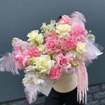 Заказать ЦВЕТЫ В КОРОБКАХ в Щёлкове с доставкой и по самым низким ценам